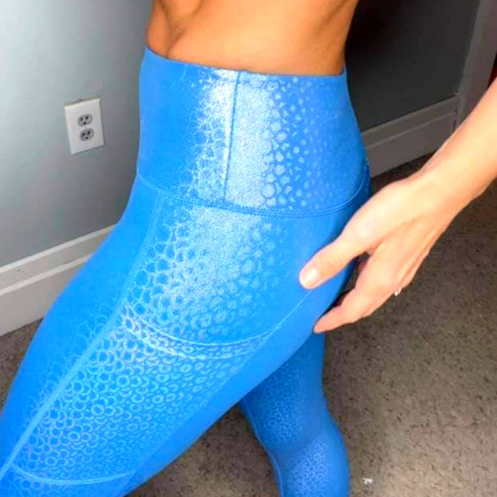Zyia Mermaid Metallic LnT leggings, size 8-10